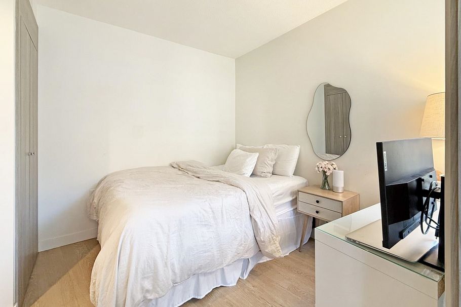 1181 87 Nelson Street Vancouver, BC - 6