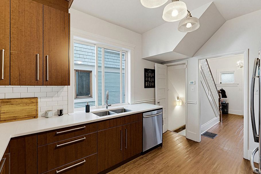 2115 Columbia Street Vancouver, BC - 15