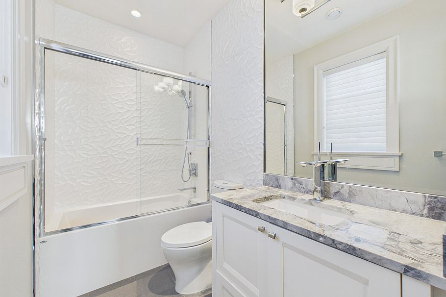 3357 W 35th Avenue Vancouver, BC - 19