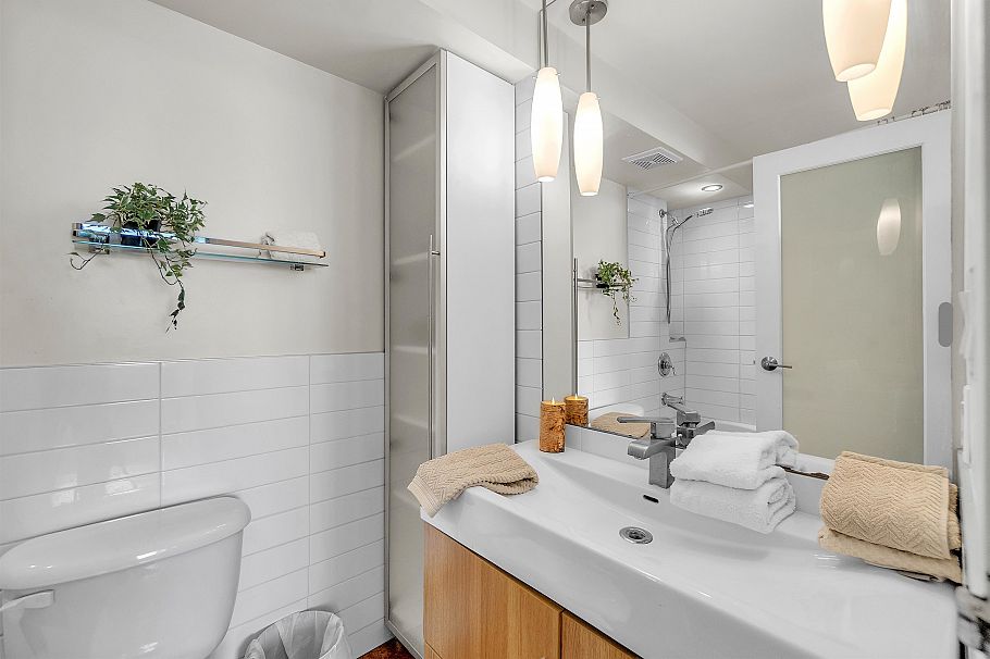 1010 2016 Fullerton Avenue North Vancouver, BC - 23