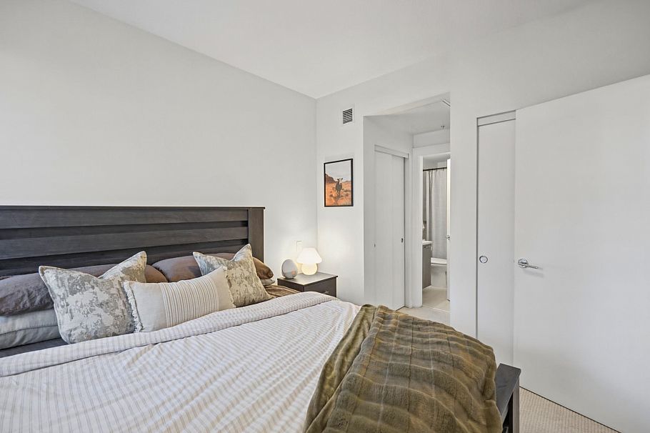 110 625 E 3rd Street North Vancouver, BC - 18