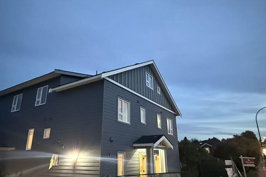 4636 Knight Street Vancouver, BC - 1
