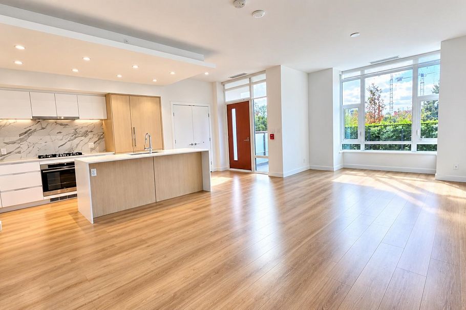 113 1500 Fern Street North Vancouver, BC - 8