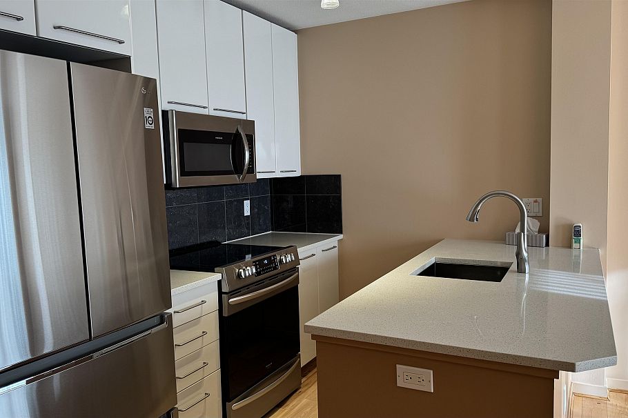 408 828 Cardero Street Vancouver, BC - 8