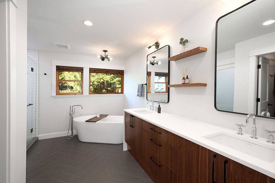 4592 Cove Cliff Road North Vancouver, BC - 18