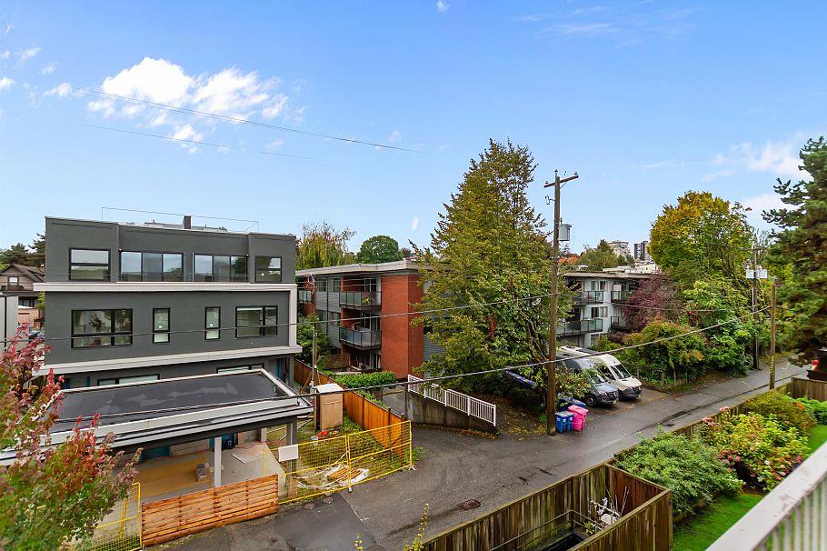 308 2040 Cornwall Avenue Vancouver, BC - 18