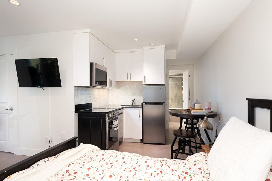 2867 Panorama Drive North Vancouver, BC - 25