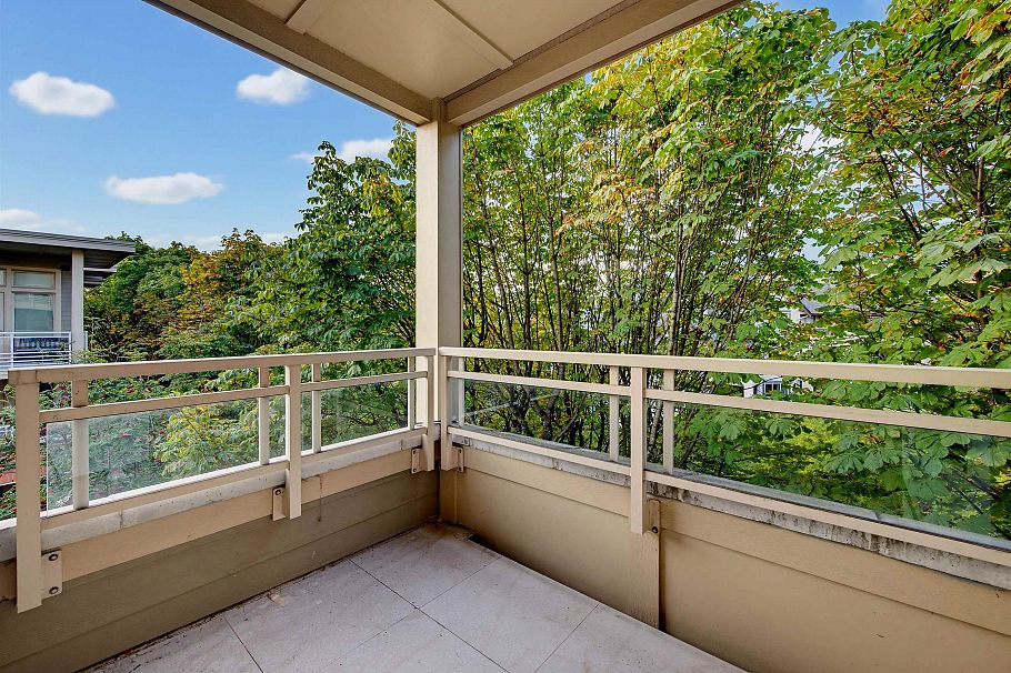 411 119 W 22nd Street North Vancouver, BC - 9