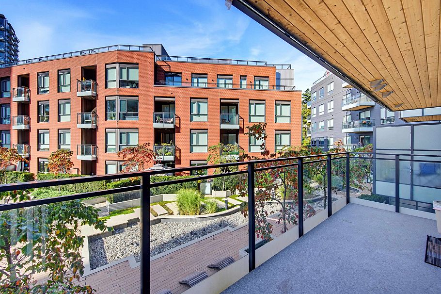 310 3588 Samwill Crescent Vancouver, BC - 23