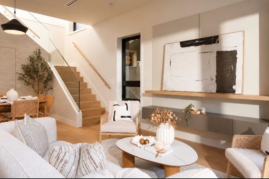 1 882 E 13 Avenue Vancouver, BC - 5