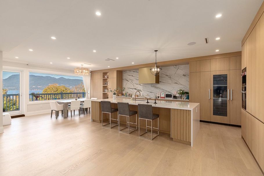 5747 Newton Wynd Vancouver, BC - 4