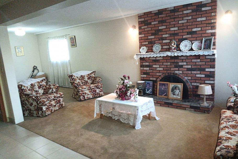 2086 E 49th Avenue Vancouver, BC - 2