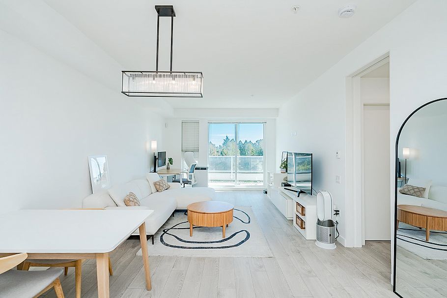 602 6677 Cambie Street Vancouver, BC - 8