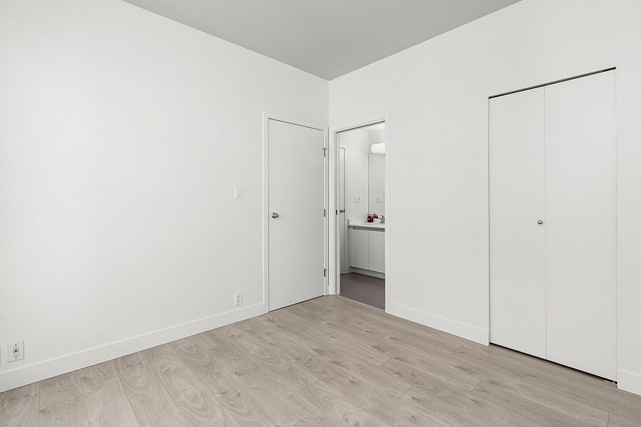1012 989 Nelson Street Vancouver, BC - 10