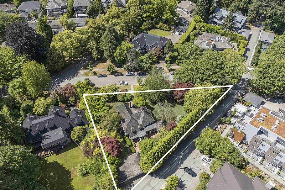 4576 Connaught Drive Vancouver, BC - 32