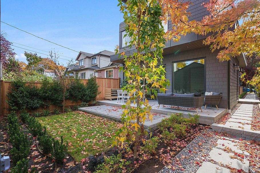 2 3657 W 11th Avenue Vancouver, BC - 34