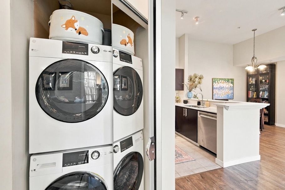 401 137 E 1st Street North Vancouver, BC - 21