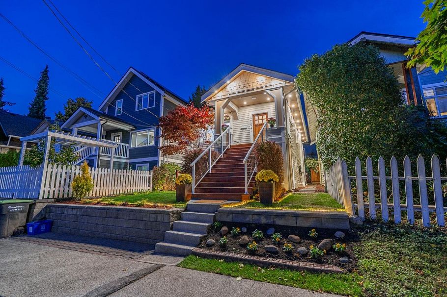 3754 Inverness Street Vancouver, BC - 39