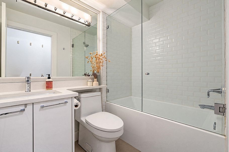 419 E 6th Avenue Vancouver, BC - 25