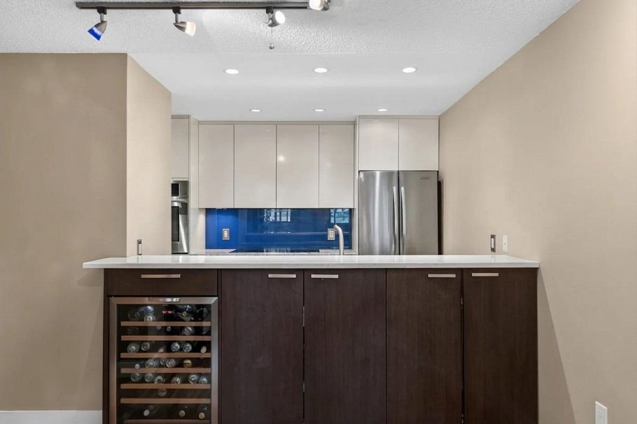 202 936 Bute Street Vancouver, BC - 10