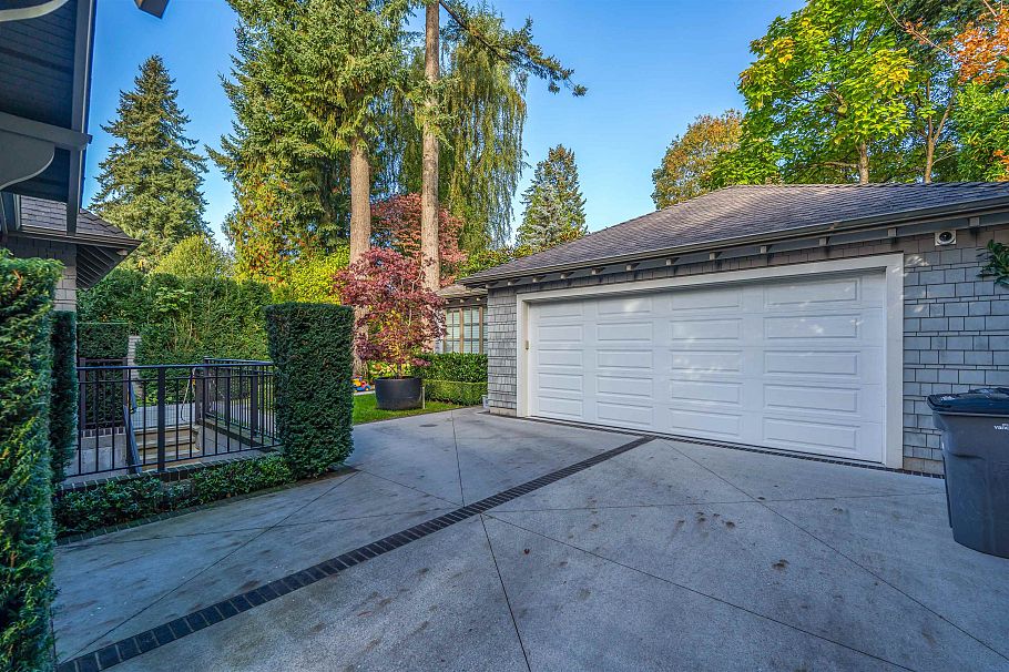 3357 W 35th Avenue Vancouver, BC - 30