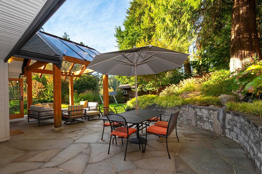 4592 Cove Cliff Road North Vancouver, BC - 33