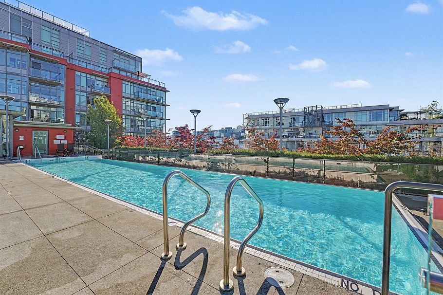 807 38 W 1st Avenue Vancouver, BC - 16
