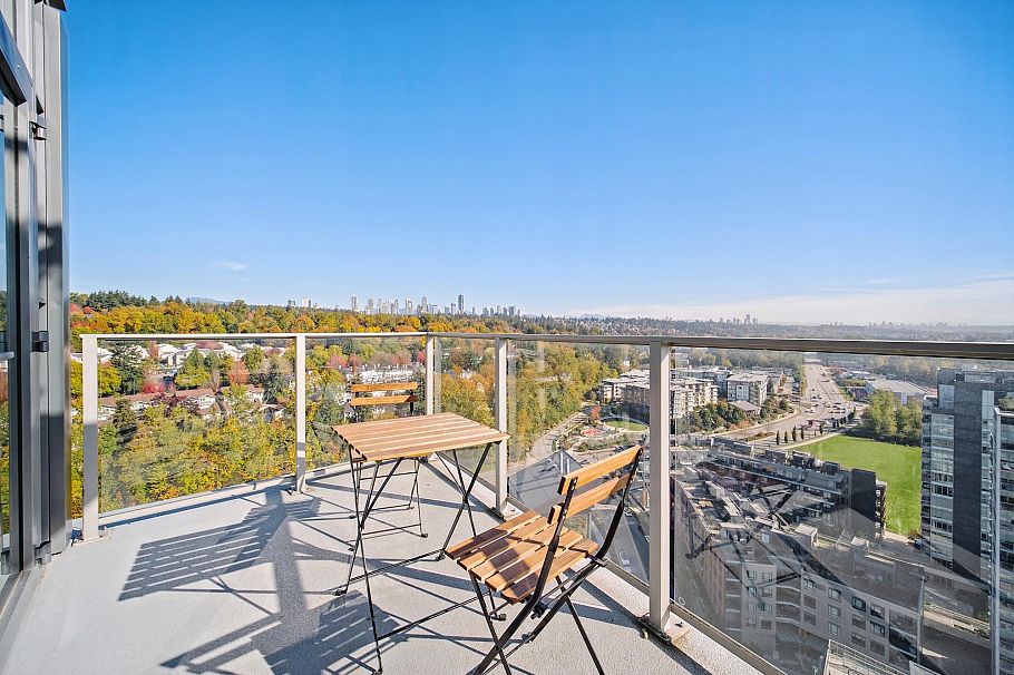 2203 3538 Sawmill Crescent Vancouver, BC - 4