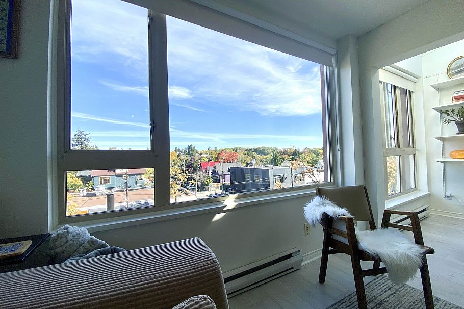 409 1688 E 4th Avenue Vancouver, BC - 5
