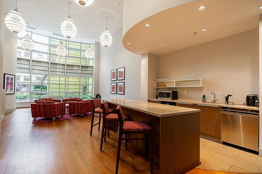 203 181 W 1st Avenue Vancouver, BC - 23