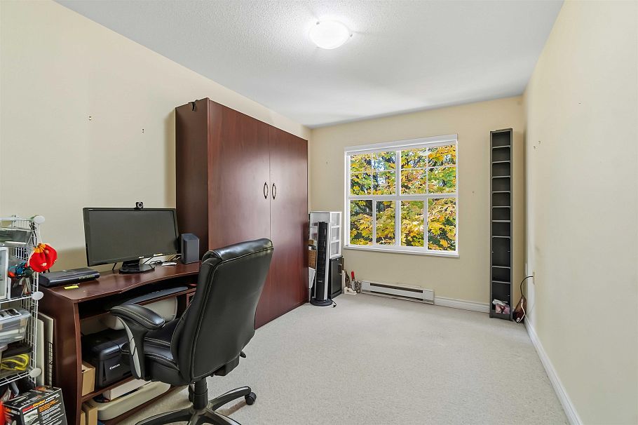 411 960 Lynn Valley Road North Vancouver, BC - 16