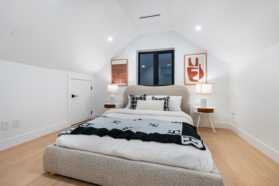 4675 St. George Street Vancouver, BC - 20