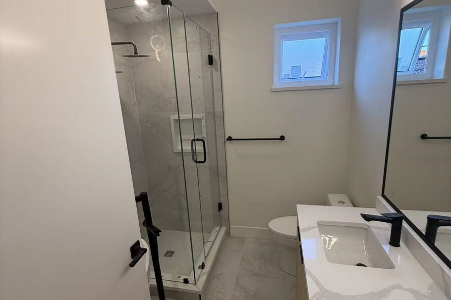 4636 Knight Street Vancouver, BC - 7