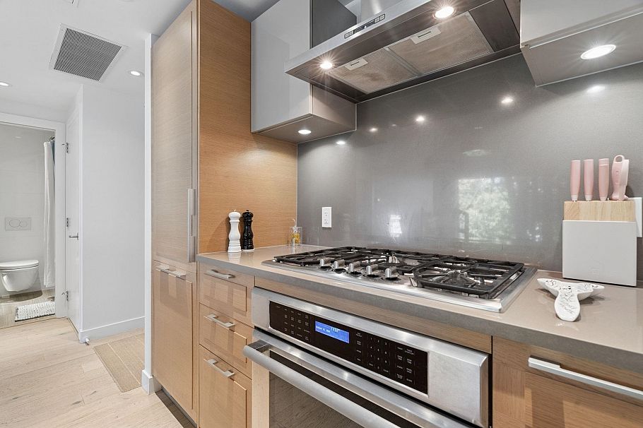 310 1515 Atlas Lane Vancouver, BC - 7