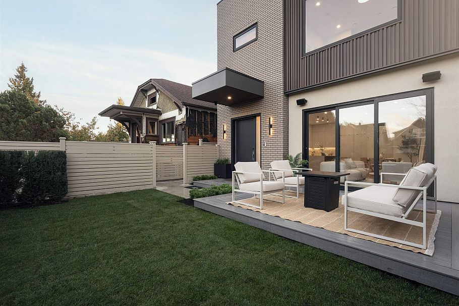 1 882 E 13 Avenue Vancouver, BC - 21