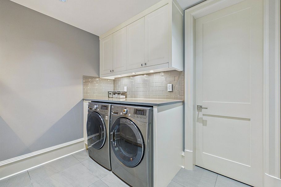 3357 W 35th Avenue Vancouver, BC - 28