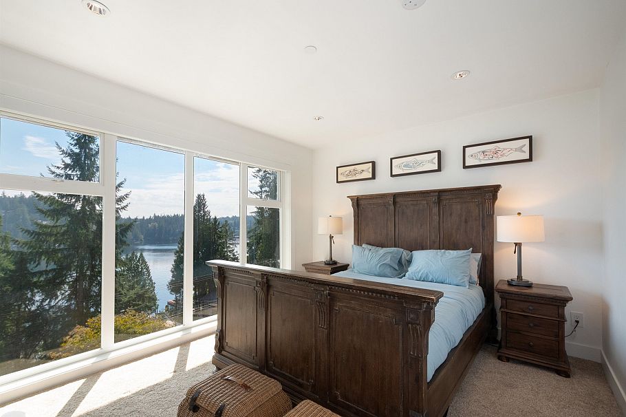 2867 Panorama Drive North Vancouver, BC - 20