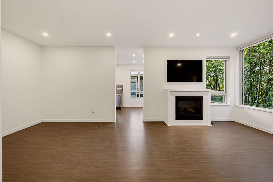 411 119 W 22nd Street North Vancouver, BC - 13