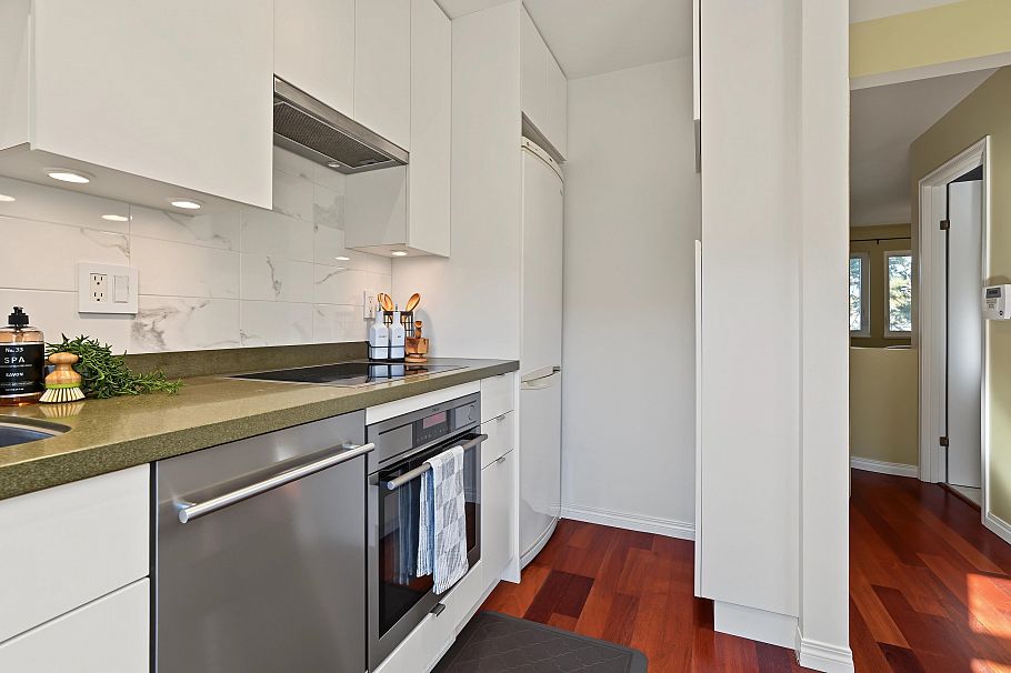4 2682 W 8th Avenue Vancouver, BC - 11