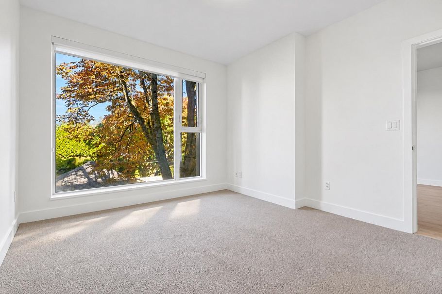310 1515 Atlas Lane Vancouver, BC - 11