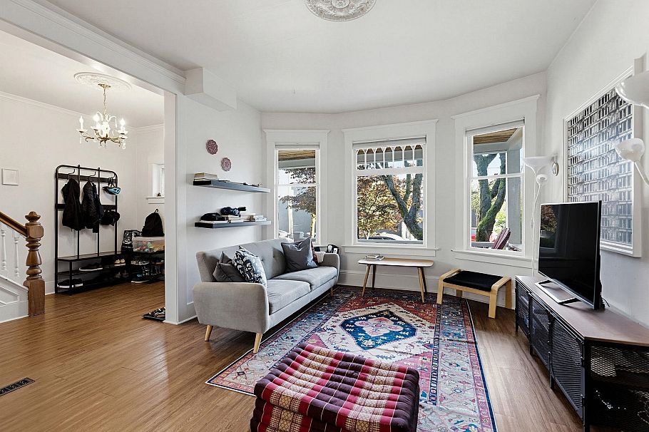 2115 Columbia Street Vancouver, BC - 8