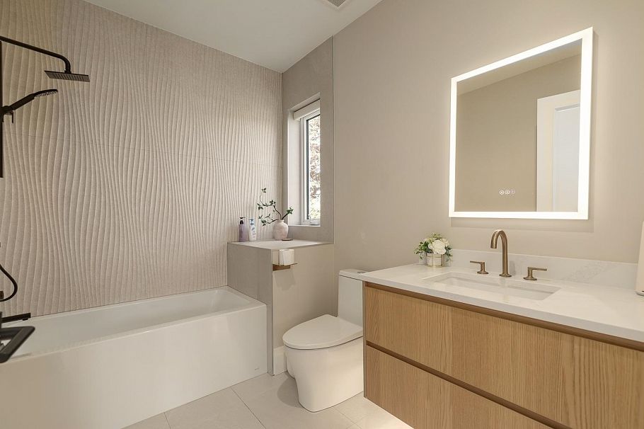 5747 Newton Wynd Vancouver, BC - 21