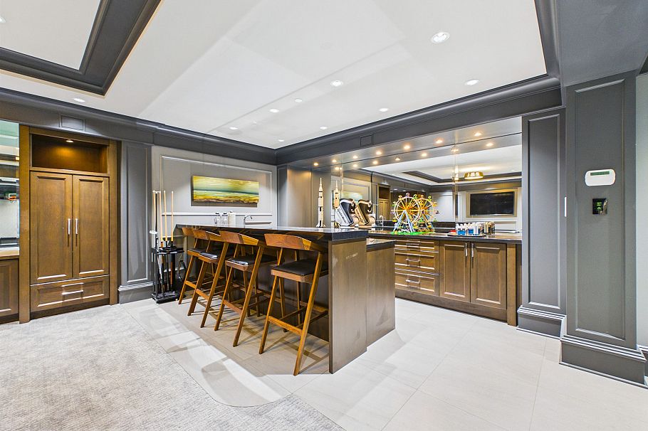3357 W 35th Avenue Vancouver, BC - 22