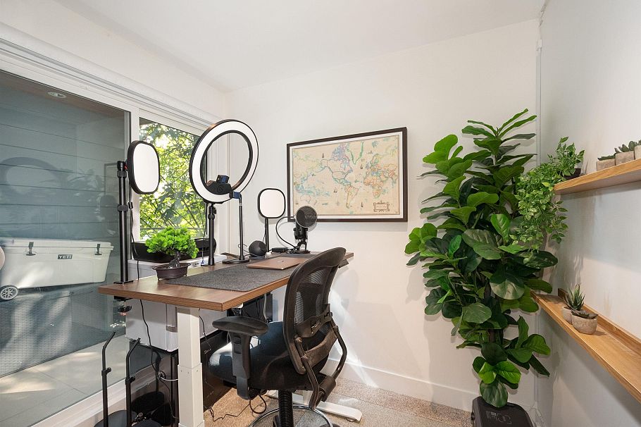 2867 Panorama Drive North Vancouver, BC - 22