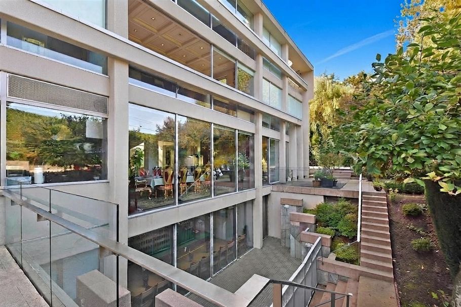 1919 W 57th Avenue Vancouver, BC - 23