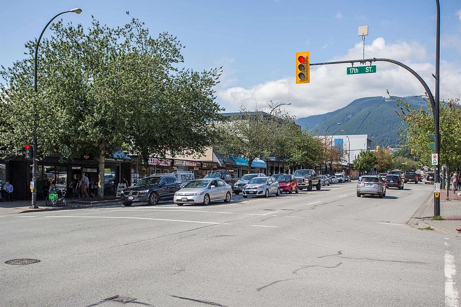 401 510 Chesterfield Avenue North Vancouver, BC - 38