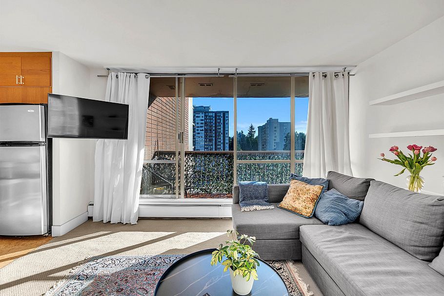1010 2016 Fullerton Avenue North Vancouver, BC - 10