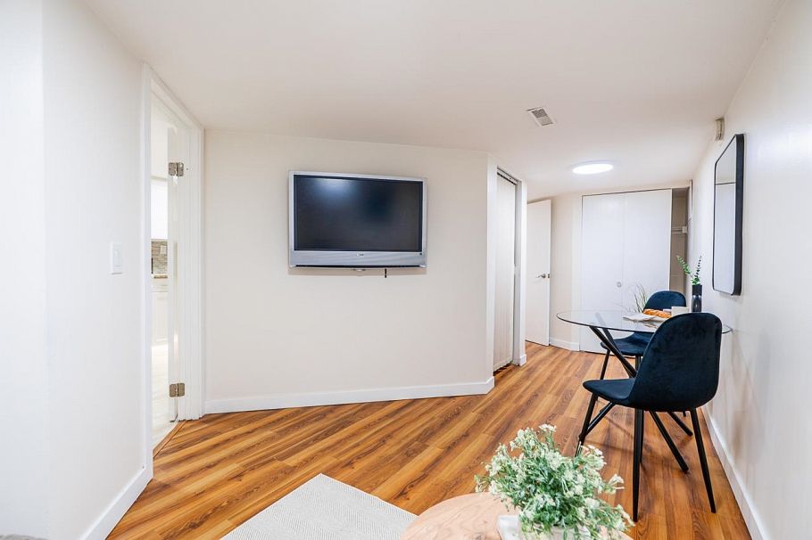 3754 Inverness Street Vancouver, BC - 29