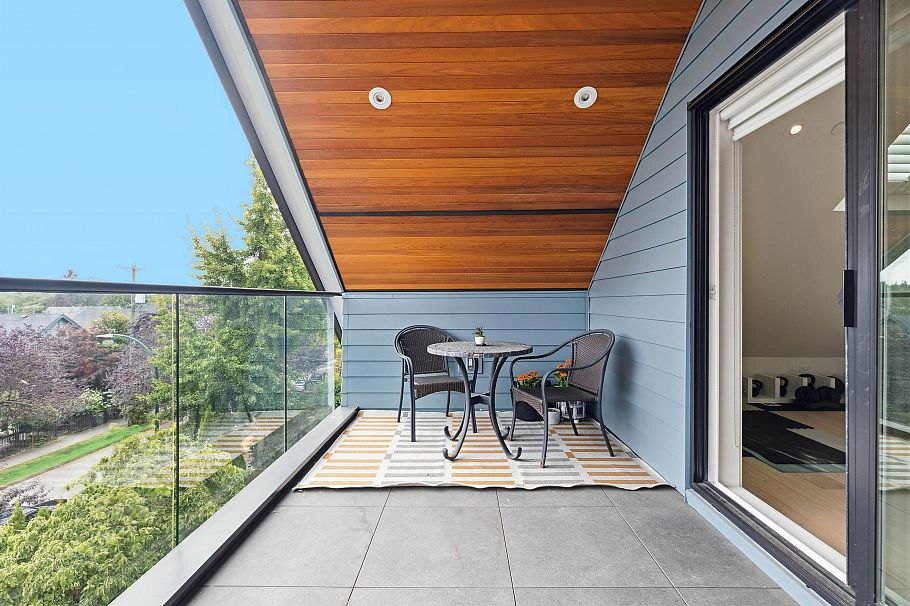 1 1621 E 11th Avenue Vancouver, BC - 39