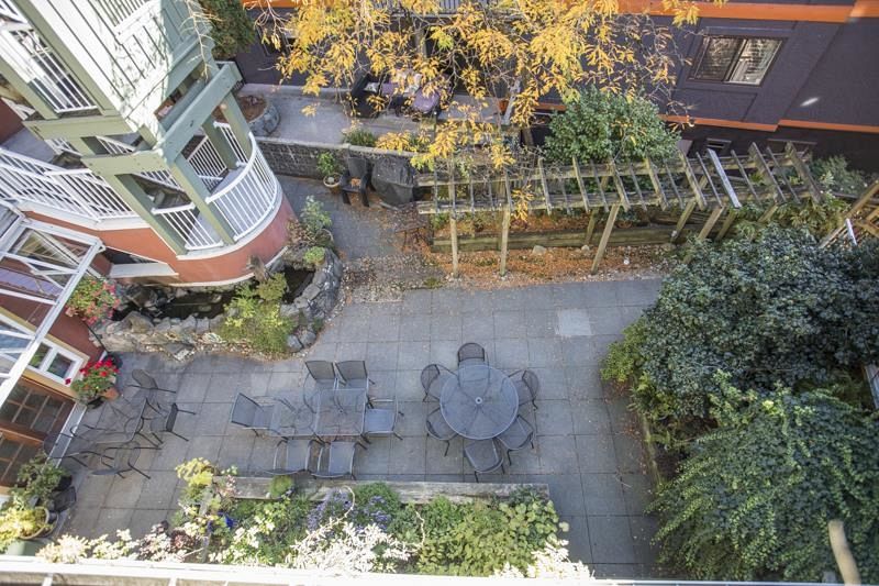 401 510 Chesterfield Avenue North Vancouver, BC - 20
